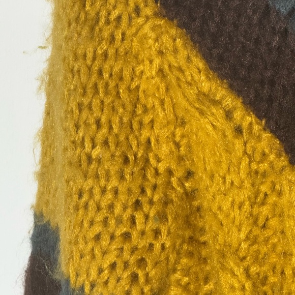 Colorful Striped Women's Sweater - Picture 5 of 6